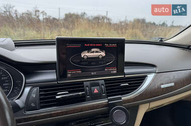 Седан Audi A6 2011 в Комарному