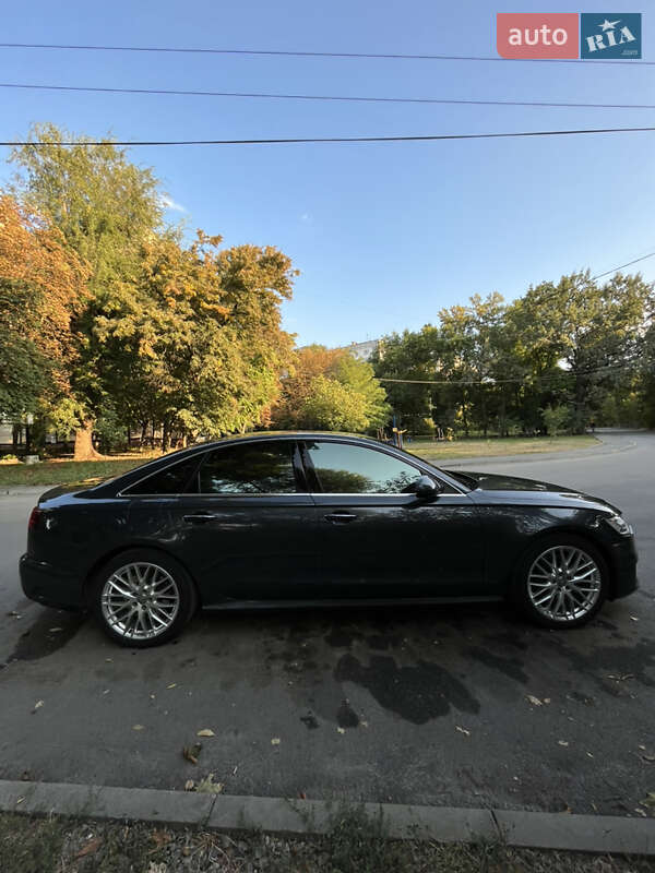 Седан Audi A6 2015 в Дніпрі