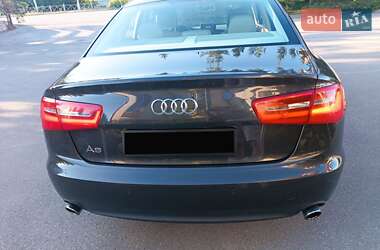Седан Audi A6 2012 в 