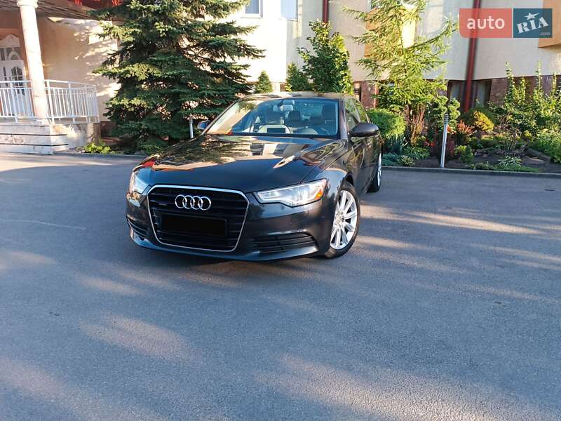 Седан Audi A6 2012 в 
