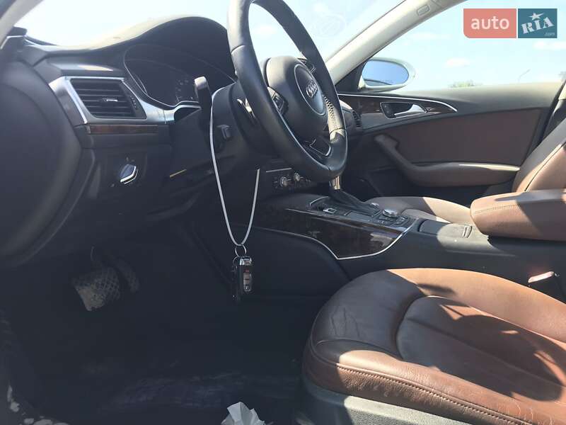 Седан Audi A6 2014 в Киеве