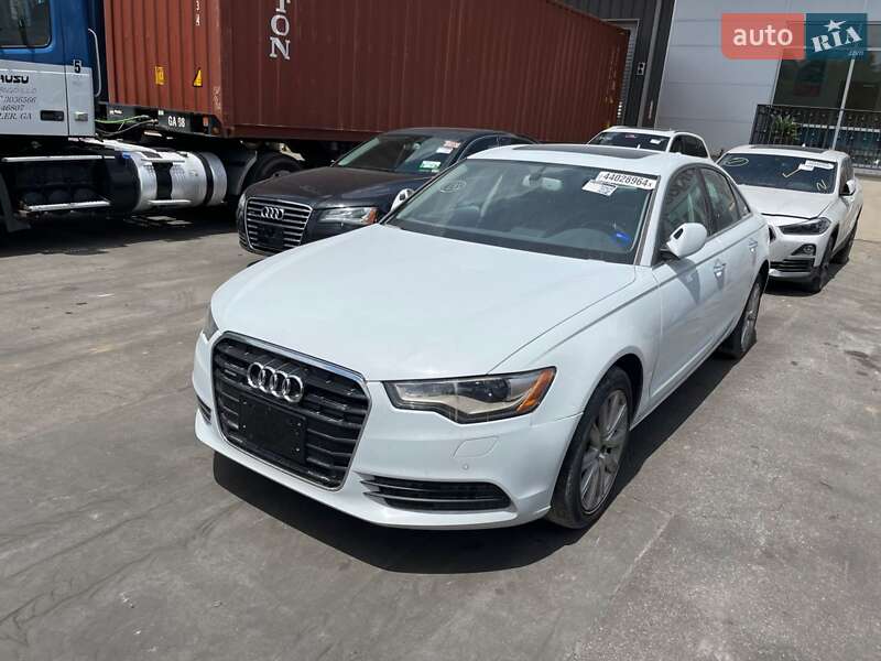 Седан Audi A6 2014 в Киеве