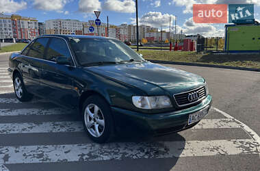 Седан Audi A6 1997 в Ровно