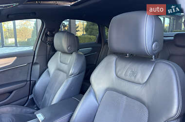 Седан Audi A6 2018 в 