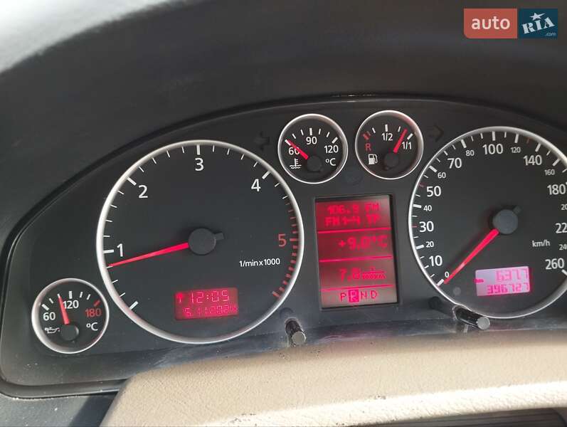 Універсал Audi A6 2002 в Луцьку