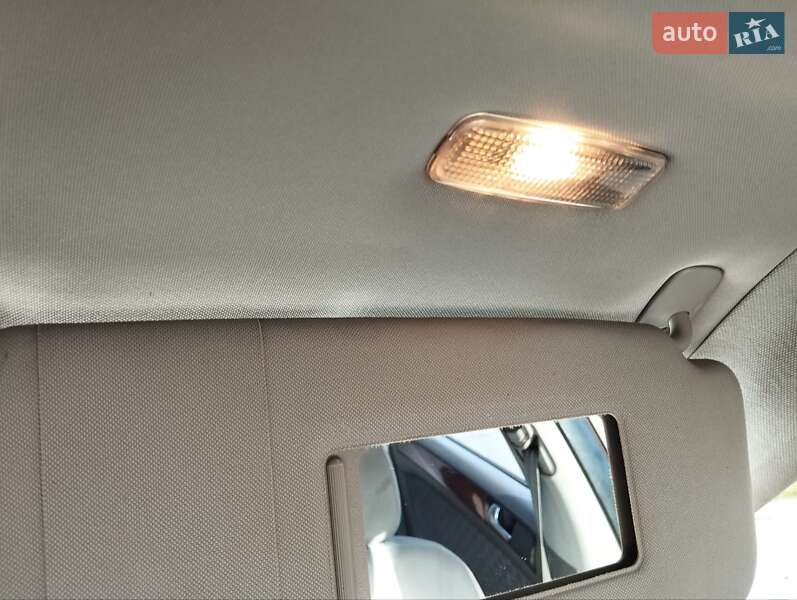 Універсал Audi A6 2002 в Луцьку