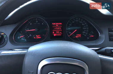 Седан Audi A6 2004 в 