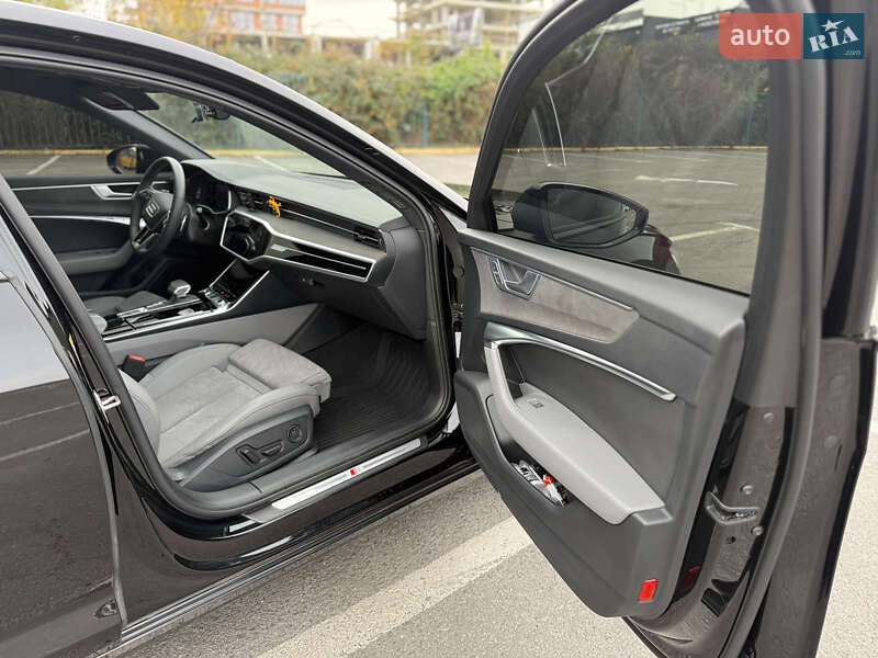 Седан Audi A6 2023 в Ужгороде