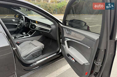 Седан Audi A6 2023 в 