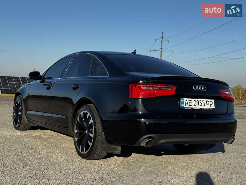 Седан Audi A6 2013 в Кривом Роге