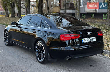 Седан Audi A6 2013 в 