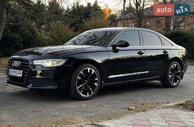 Седан Audi A6 2013 в 