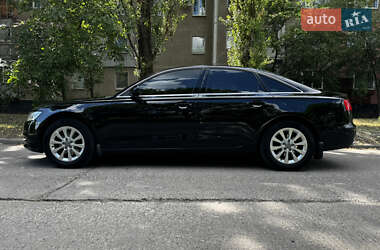 Седан Audi A6 2013 в 
