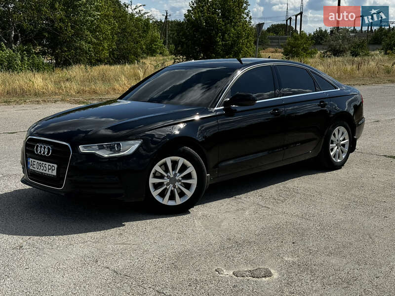 Седан Audi A6 2013 в Кривом Роге