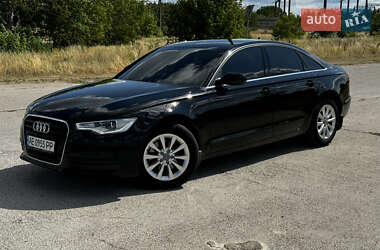 Седан Audi A6 2013 в 