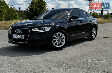 Седан Audi A6 2013 в 