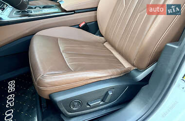Седан Audi A6 2019 в 