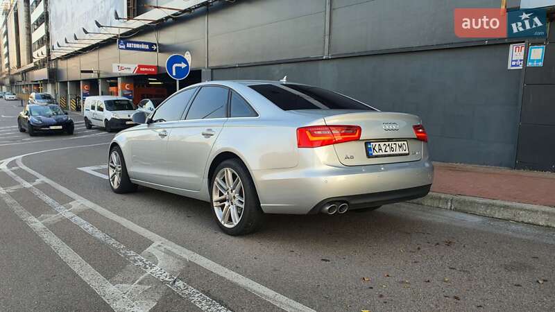 Седан Audi A6 2014 в Киеве