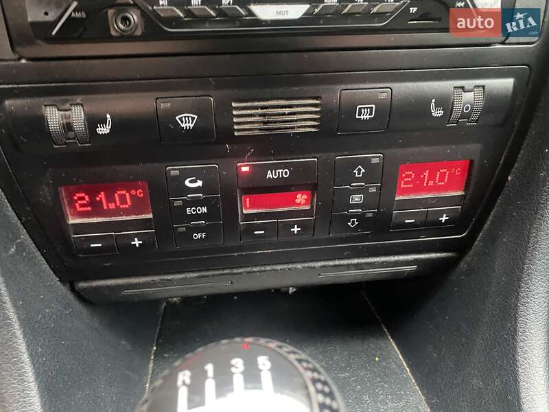 Универсал Audi A6 2001 в Славуте