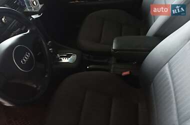 Седан Audi A6 2002 в 