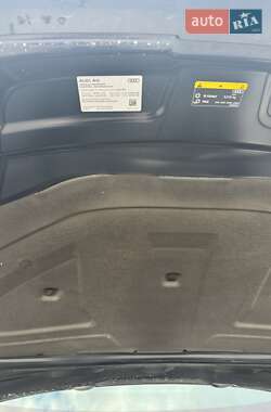 Седан Audi A6 2022 в 