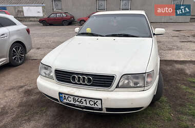 Седан Audi A6 1995 в Нововолынске