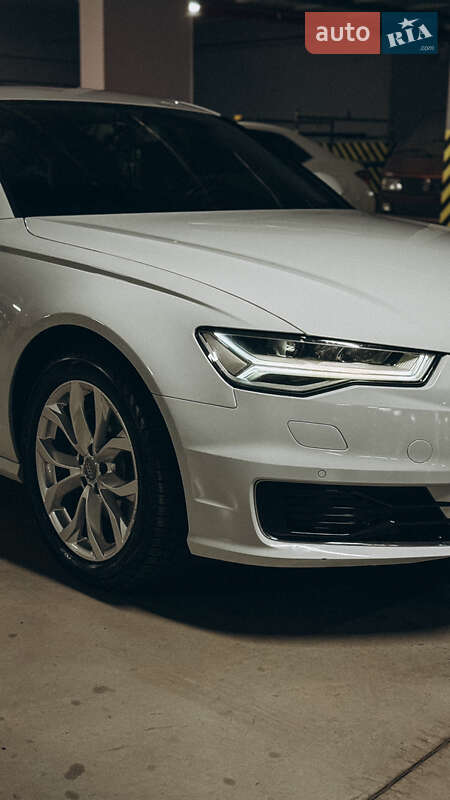 Седан Audi A6 2016 в Одессе