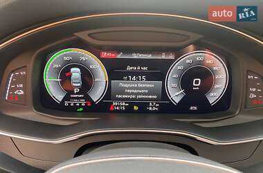 Седан Audi A6 2020 в 