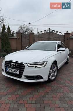 Седан Audi A6 2011 в Мукачево