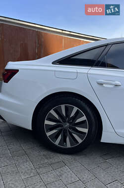Седан Audi A6 2019 в Львове