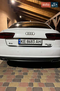Седан Audi A6 2015 в 