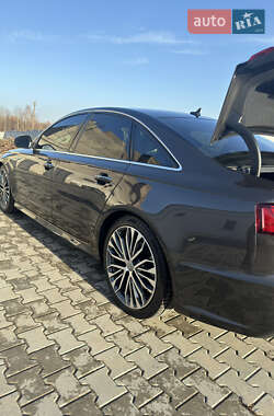 Седан Audi A6 2016 в 