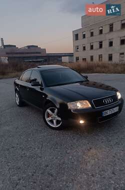 Седан Audi A6 2002 в Новояворовске