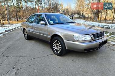 Седан Audi A6 1995 в Киеве