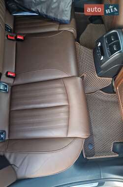 Седан Audi A6 2014 в Львове