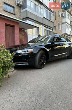 Седан Audi A6 2012 в 