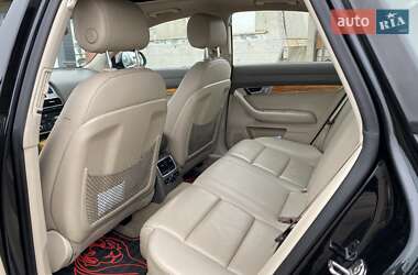 Седан Audi A6 2010 в 