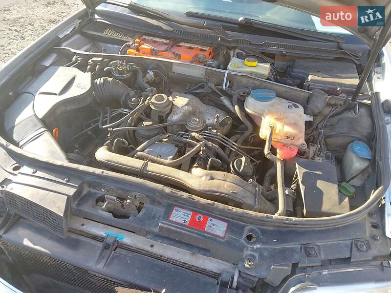 Седан Audi A6 2003 в Ворохте