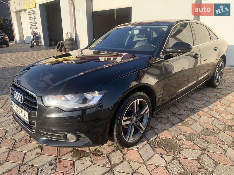 Седан Audi A6 2013 в Снятине