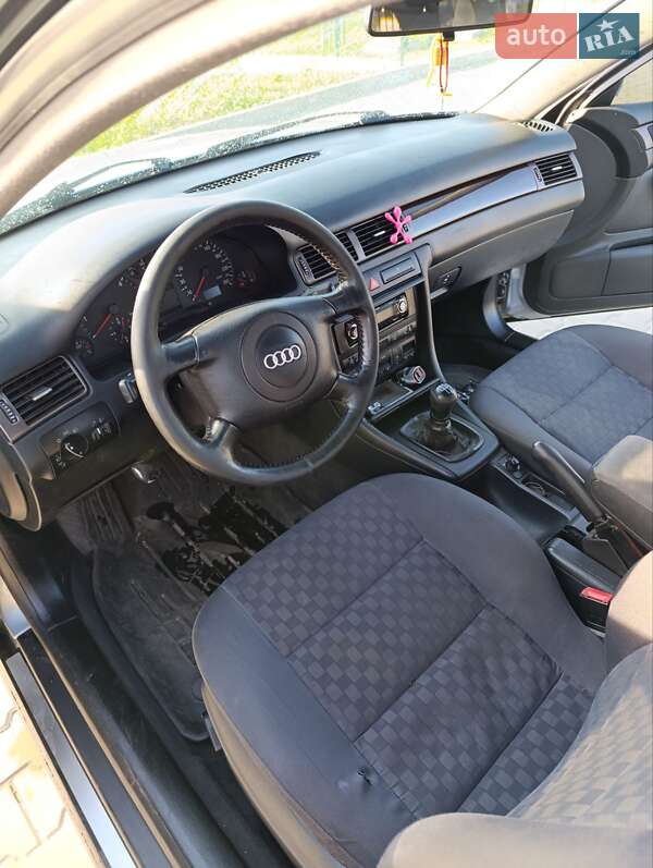 Універсал Audi A6 1998 в Горохові