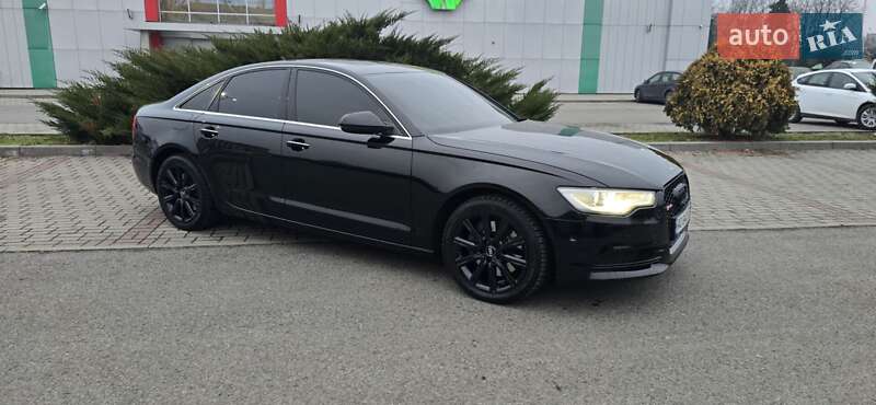 Седан Audi A6 2014 в Ужгороде