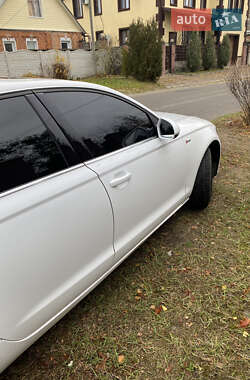 Седан Audi A6 2012 в 