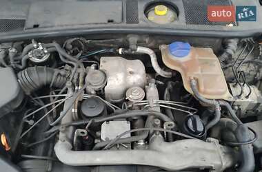 Универсал Audi A6 2000 в 