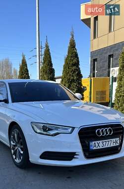 Седан Audi A6 2012 в 
