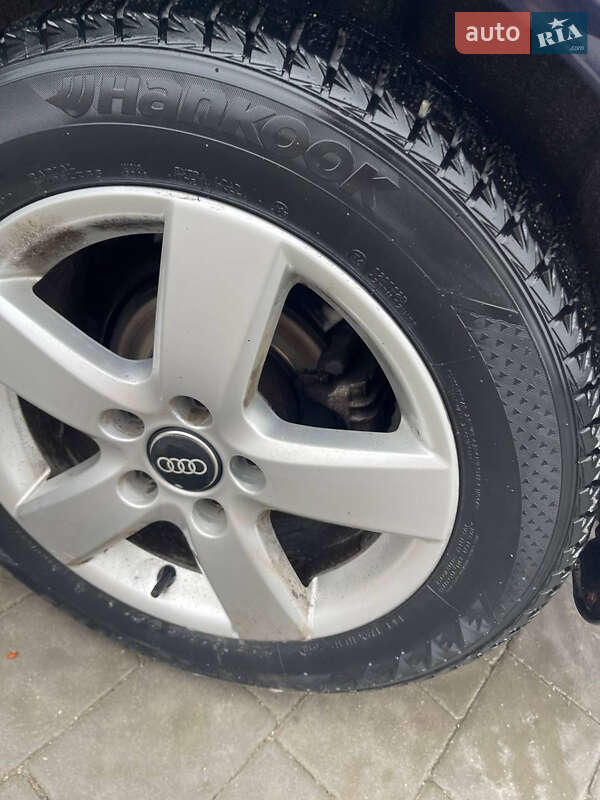 Седан Audi A6 2000 в Копичинці