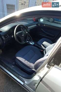 Универсал Audi A6 2000 в 