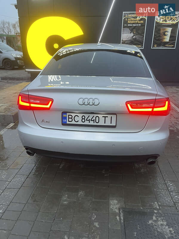 Седан Audi A6 2012 в Львове