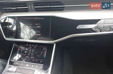 Универсал Audi A6 2019 в 