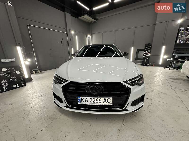 Седан Audi A6 2018 в Киеве