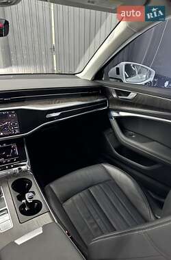 Седан Audi A6 2018 в 